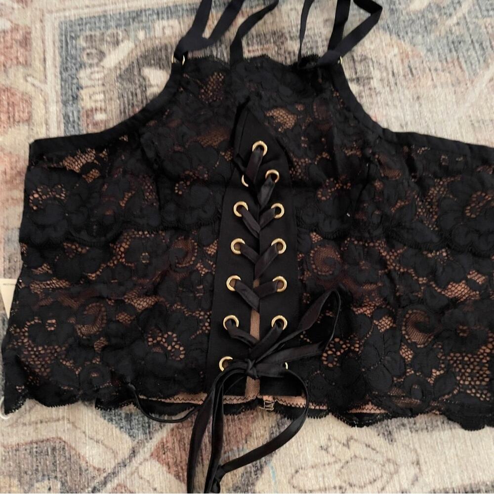 We Are HAH Hot as Hell Free People Top 2 Bottom Cami Convertible Lace Large New - Picture 5 of 12